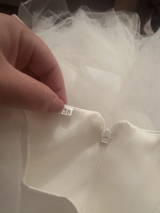 Продаётся красивое детское платье