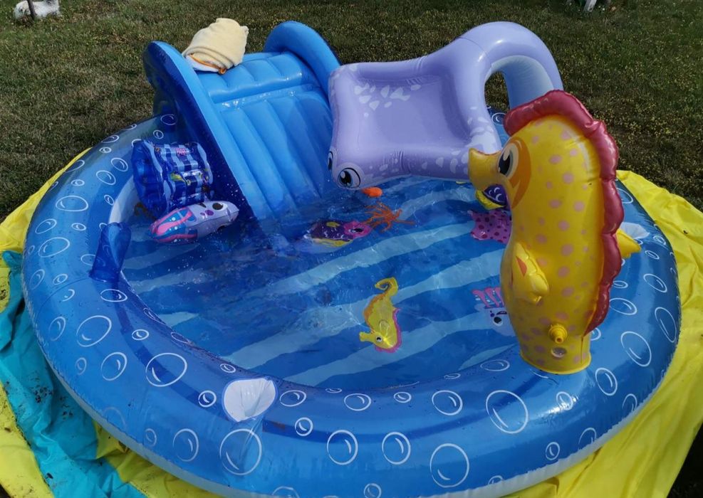 Детски надуваем басейн
