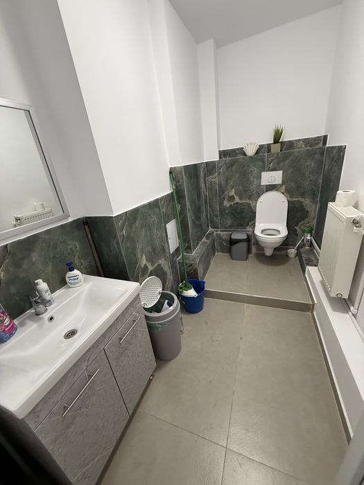 Inchiriez spatiu comercial in centrul Craiovei