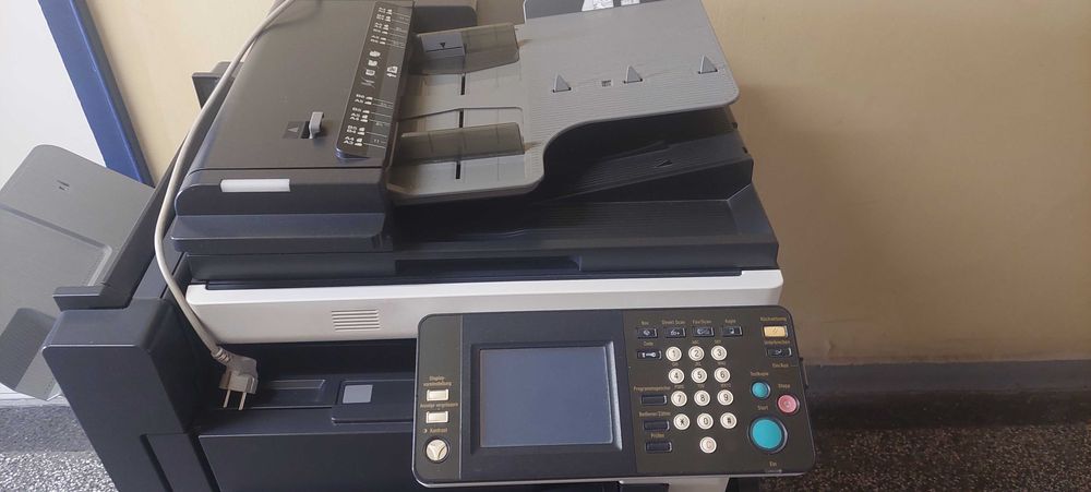 копир център Conica Minolta BizHub 282