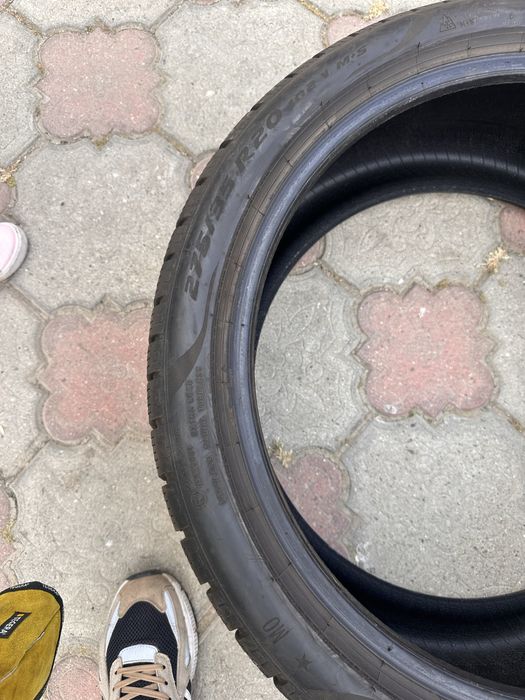 Anvelope Pirelli 275/35/20 cu 245/40/20 dot 2025