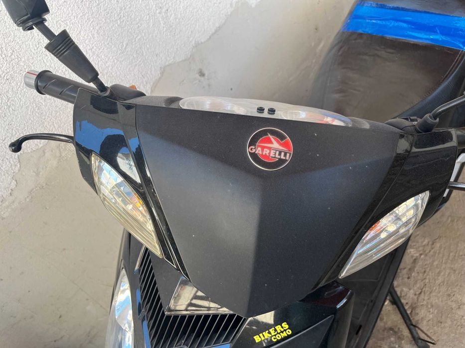 Скутер   150сс Garelli