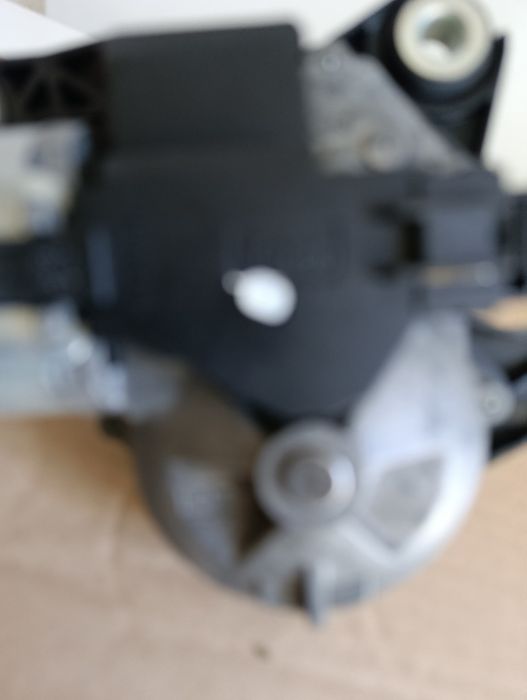 De vânzare motoraș ștergător haion Opel Zafira