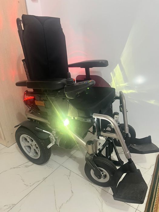 Инвалмдная коляска Ortonica Pulse 210