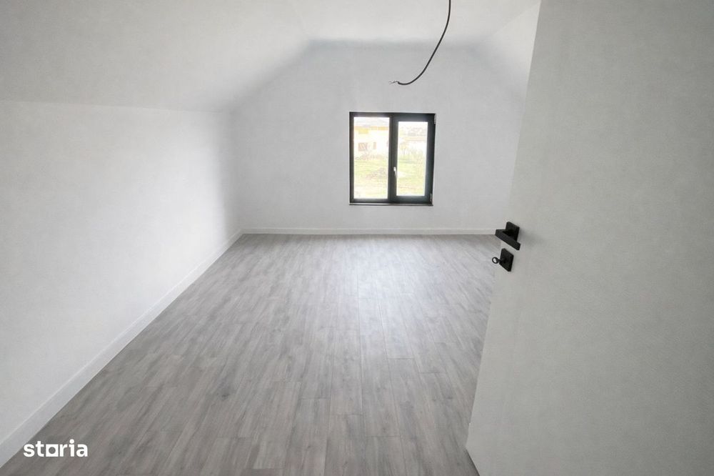 Casa 5 camere Holboca Dancu , 2 bai/ la cheie!