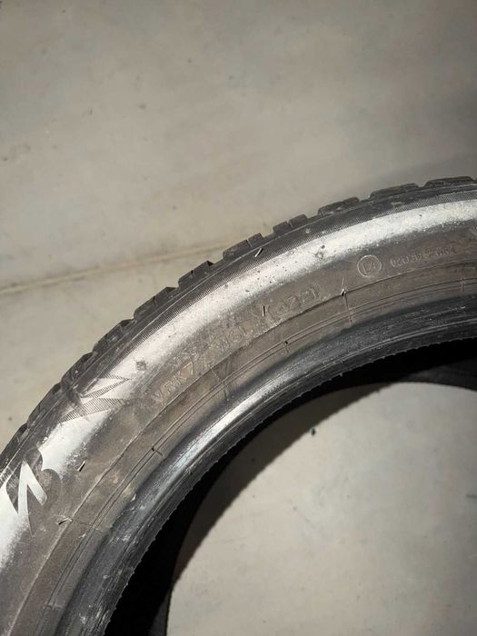 Зимни гуми 285/40/20 Bridgestone
