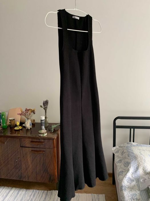 Черное платье Zara