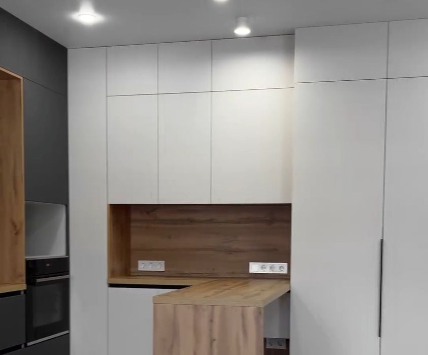 Кухонная мебель для дома