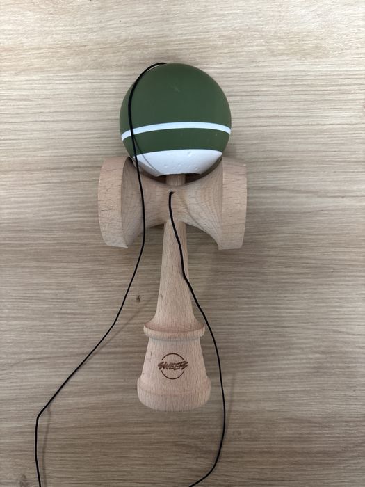 Kendama sweet broken shape