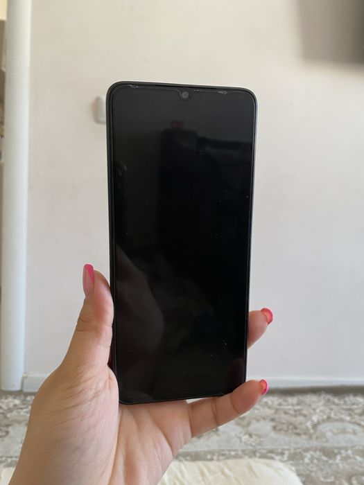 Продам телефон RedmiA3X