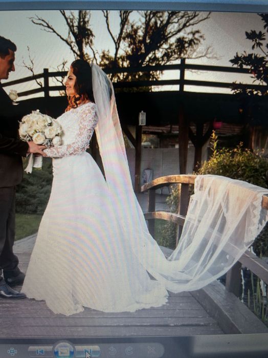 Rochie de mireasă cu trenă detașabilă
