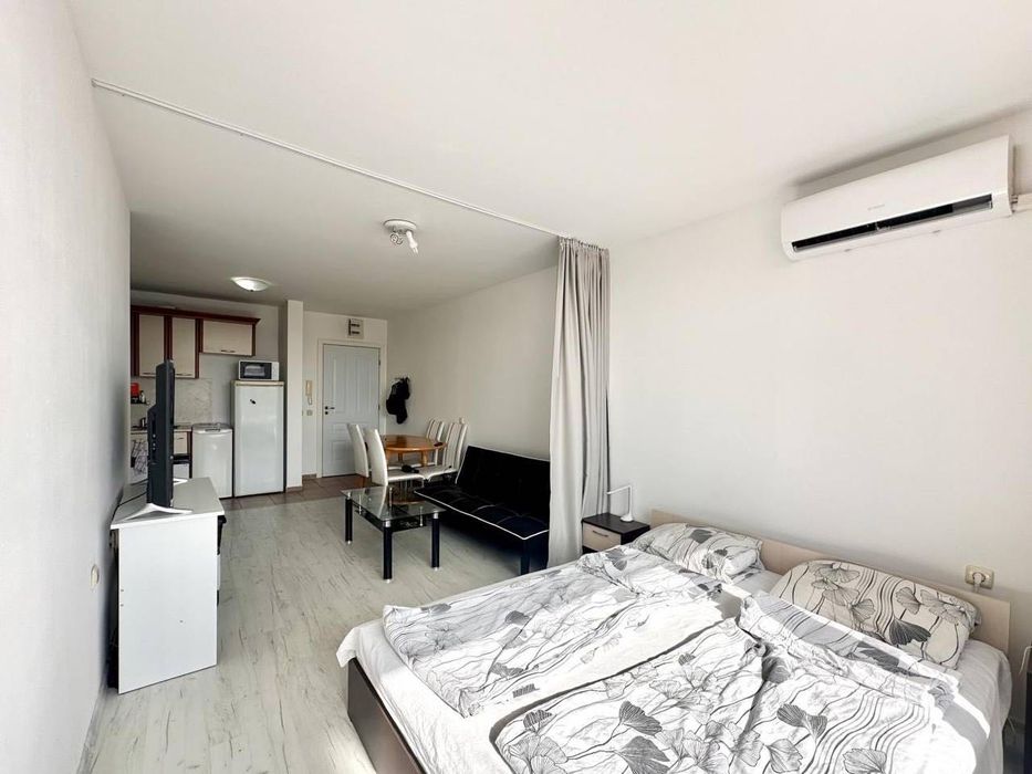 Продава се Двустаен апартамент в к.к. Слънчев бряг - 56 кв.м за 1233 €/кв.м - Снимка #4