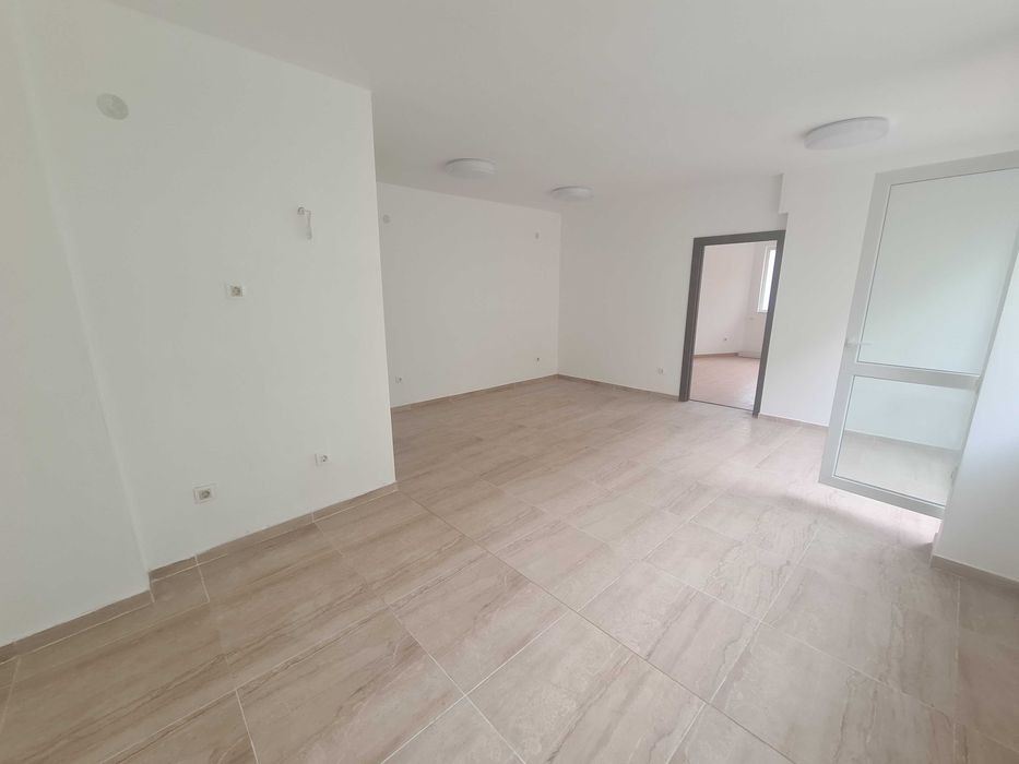 Продава се Тристаен апартамент в София, Манастирски ливади - 115 кв.м за 1459 €/кв.м - Снимка #3