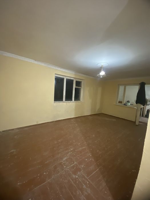 Продаю одна комната квартира