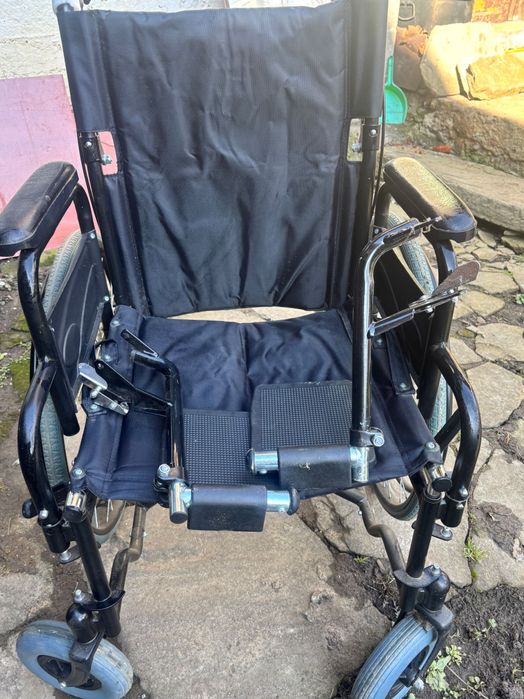 Инвалидна количка