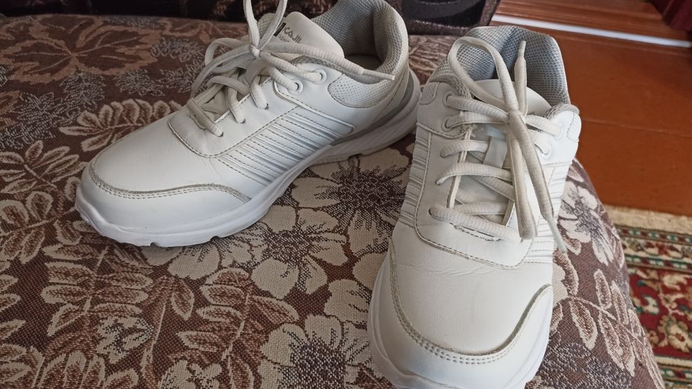 Продам детские красовки