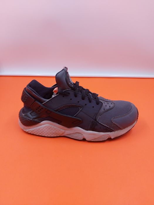 Nike Air Huarache номер 44  Оригинални мъжки маратонки