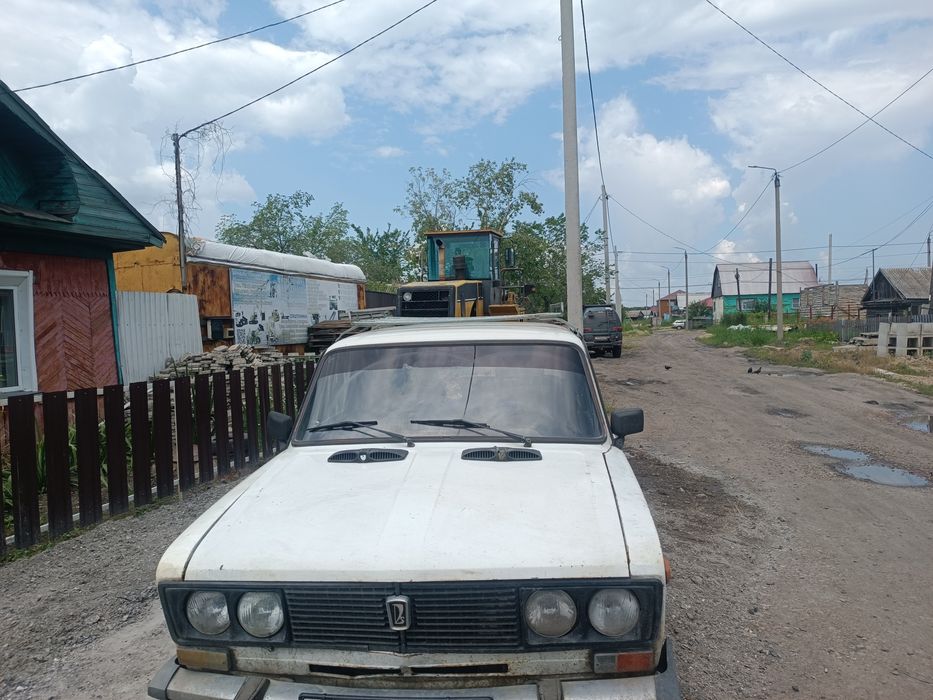 Продам машыну ваз 2106