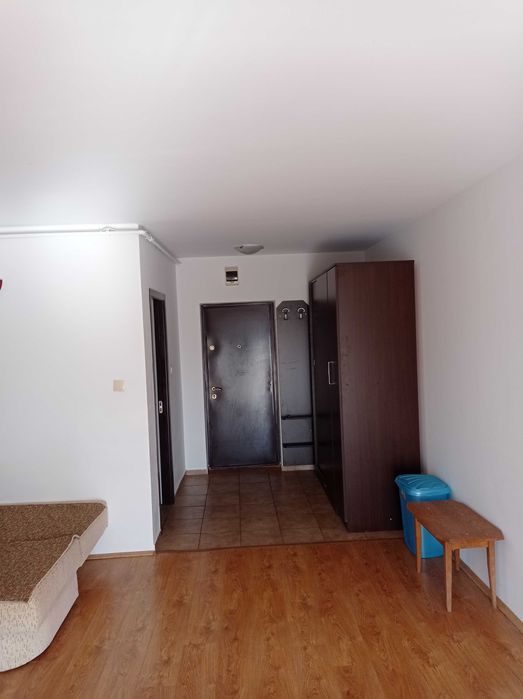 Apartament de inchiriat!