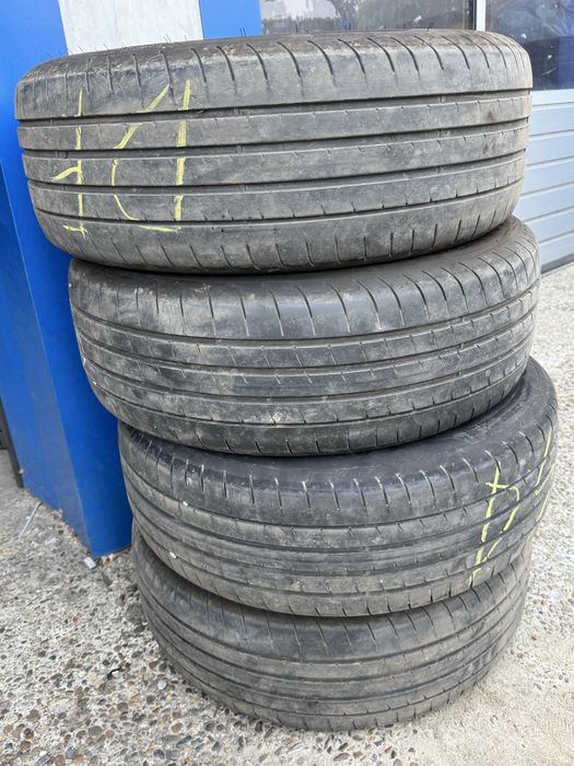 Anvelope Goodyear  vara 235/55/R18
