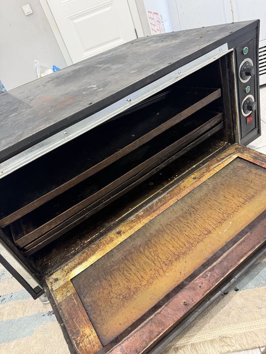 Печь для самсы, выпечки есть 5 лист…