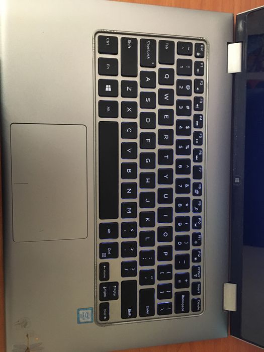 Нотбук Laptop DELL Inspirion 13-7359