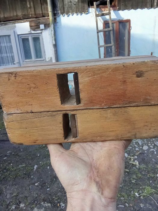 Rindea de lemn in stare buna