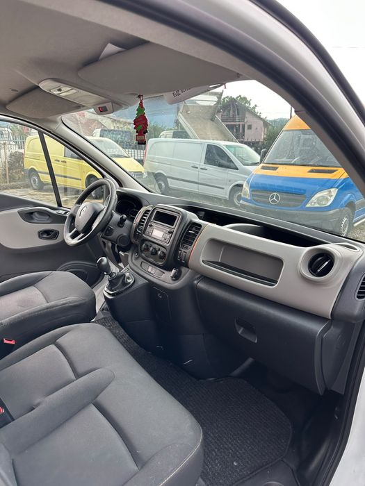 Renault trafic 3 2019 euro 6. Lung