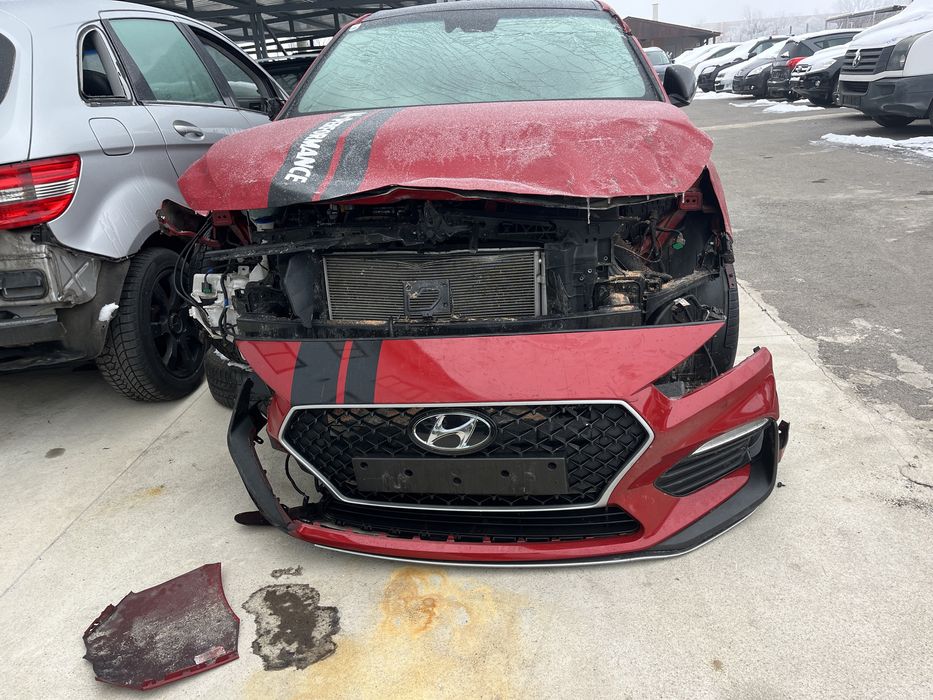 Hyundai i30 за части 2019г бензин N line