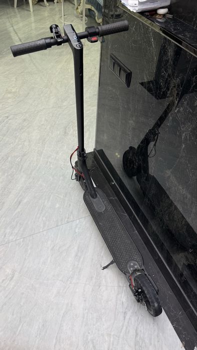 Электросамокат Xiaomi m365 pro