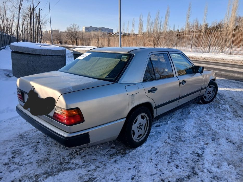 Мерседес бенц 124