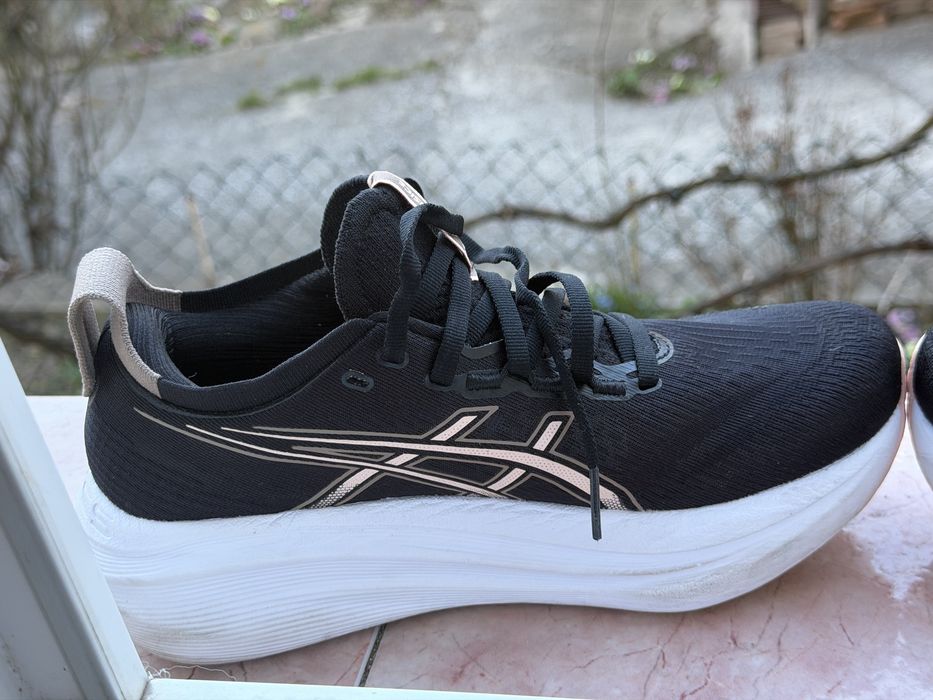 Оригинални ASICS PureGEL . Носени 1 път запазени са много !