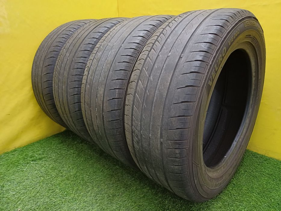 Шины 225/55 R16 Dunlop комплект.