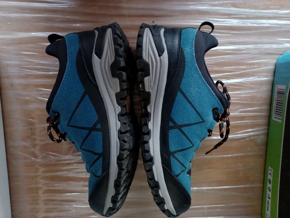 Туристически обувки Briting