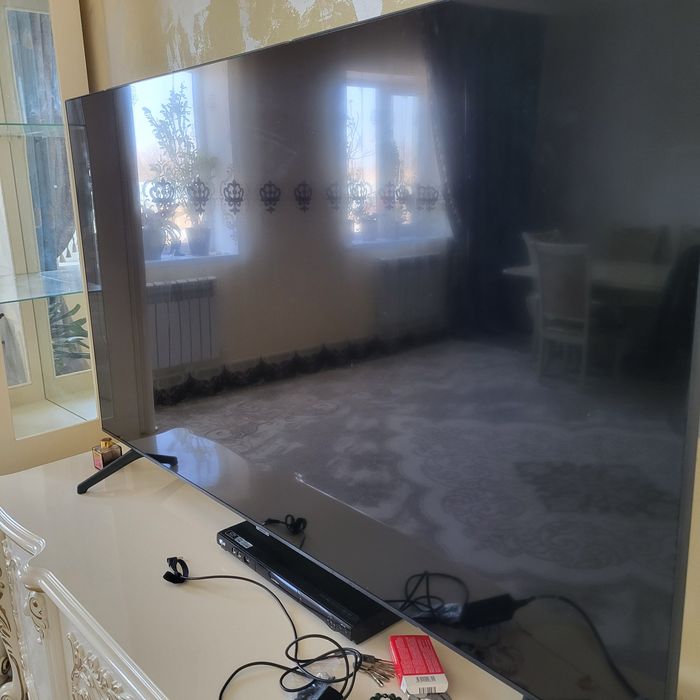 Телевизор на запчасти б/у