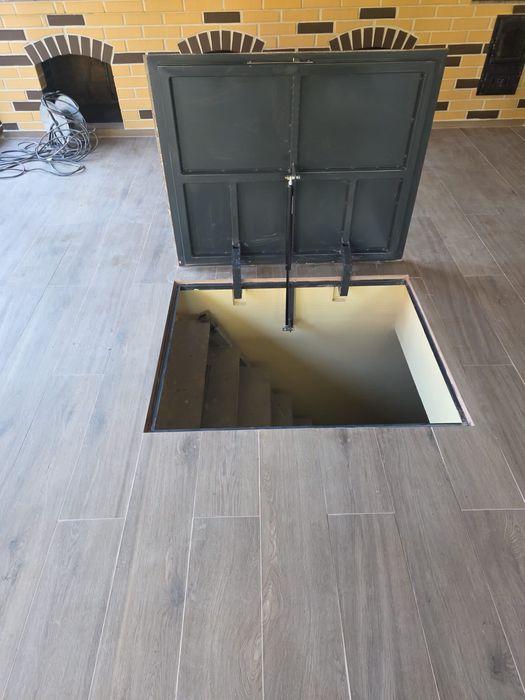Vand garduri,balustrade și scari interioare-exterioare