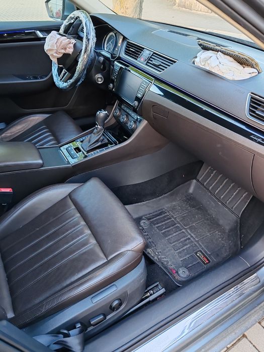 Skoda Superb Laurin&Klement Diesel 190 CP. Avariată