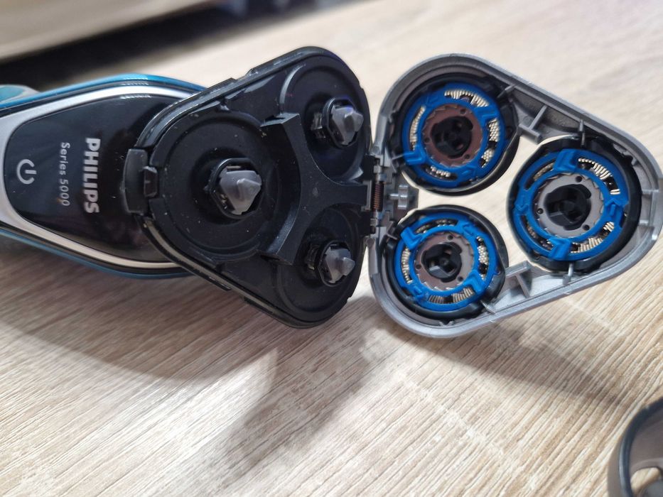 Philips Shaver series 5000/ S5550/Aparat bărbierit electric umed/uscat