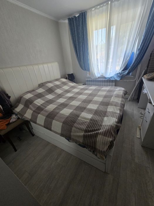 Продам кровать в