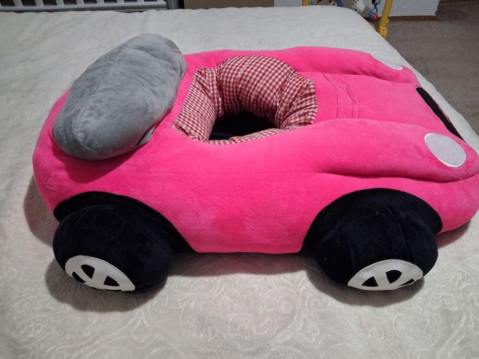 Пуф за сядане на бебе