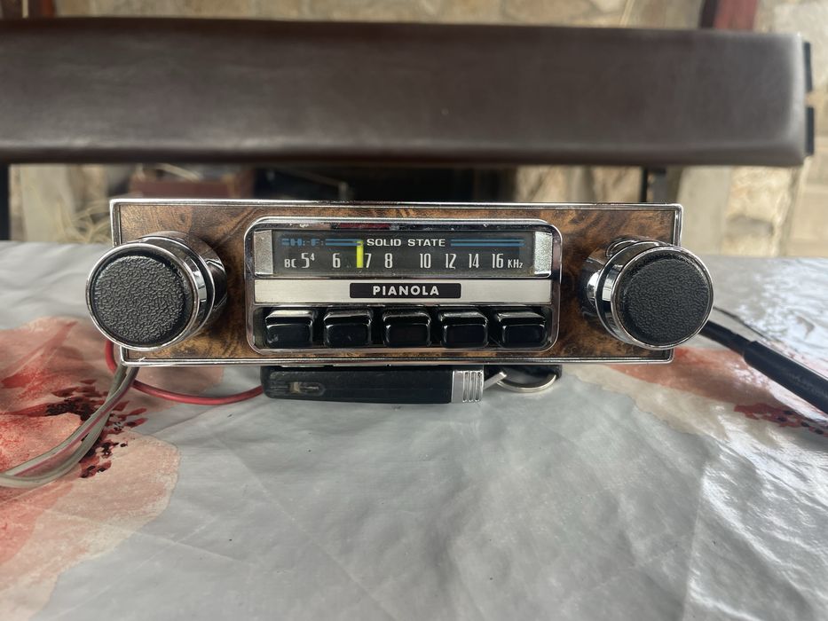 Ретро Toshiba Blaupunkt Pianola Roadstar