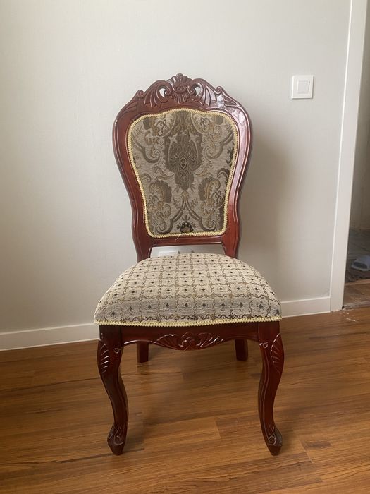 Продам деревянные стулья 3000 тг