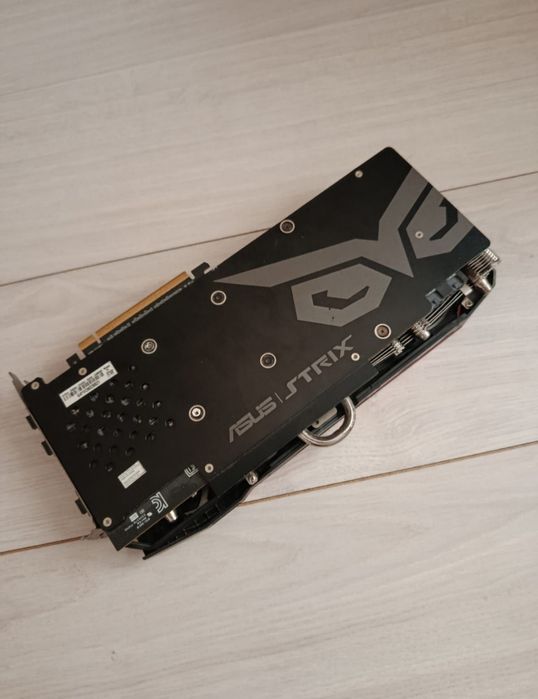 Radeon R9 390x..