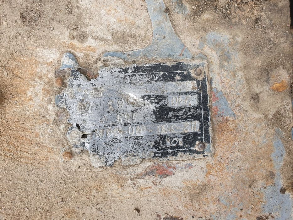 Kran elektromotorlar va dinam sotiladi