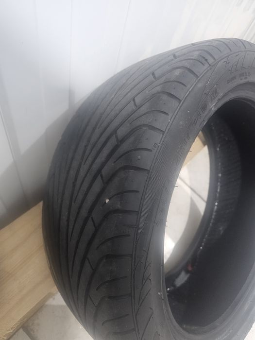 Резина 225/45/R17 лето