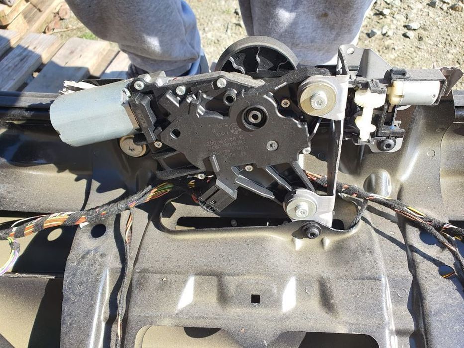 Motoras Stergator Haion Hayon Bmw F31 Livram Oriunde In Tara