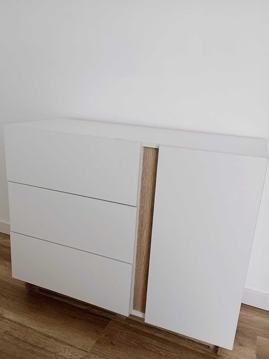 Бял спален комплект