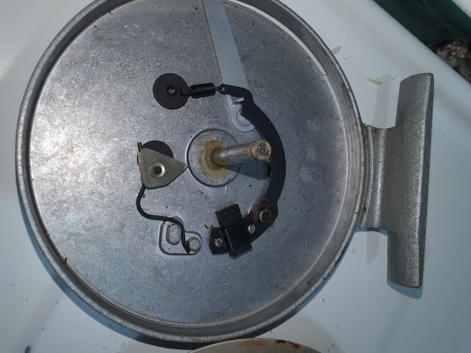 Челнок для плетения косынок,пауков,сетей