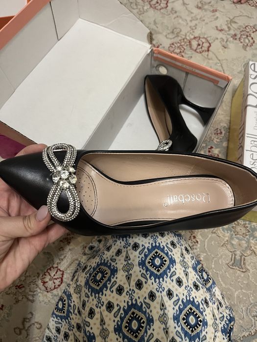 Туфлилер сатылады