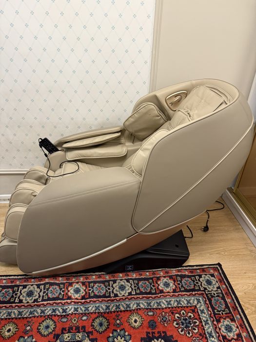 Массажное кресло